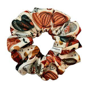 Regular Fall Scrunchie- Pumpkin Delight